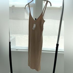 Forever 21 Nude/Beige Knee Length Summer Dress